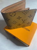 Designer LV Leather Bifold Men Wallet Brown ( Made in Italy )