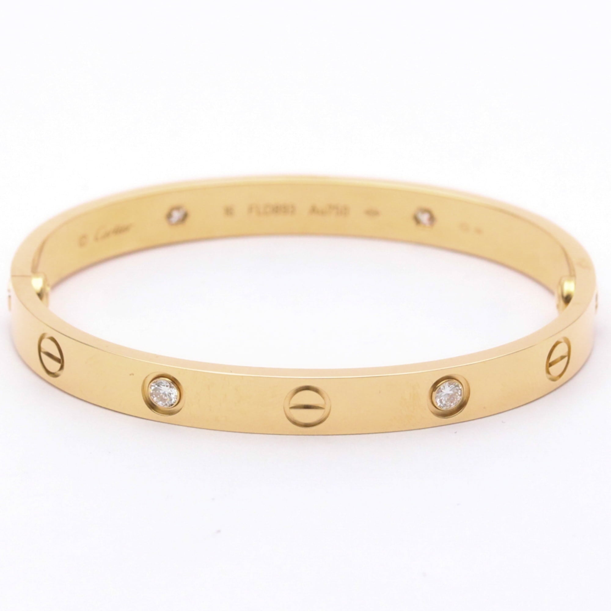 Elegant One-Carat Gold Women’s Bracelet – Luxury Plated Bangle