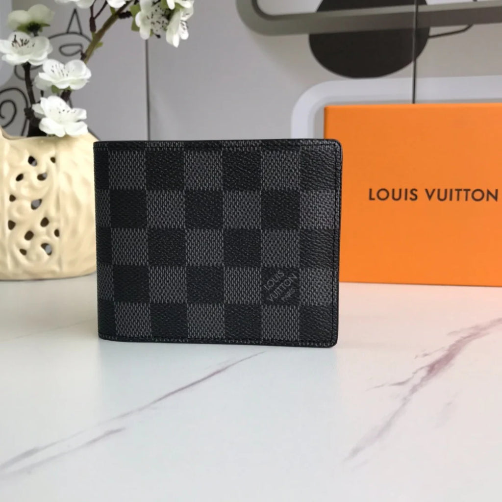 Designer LV Bifold Men Wallet Textured Black ( Made in Italy )