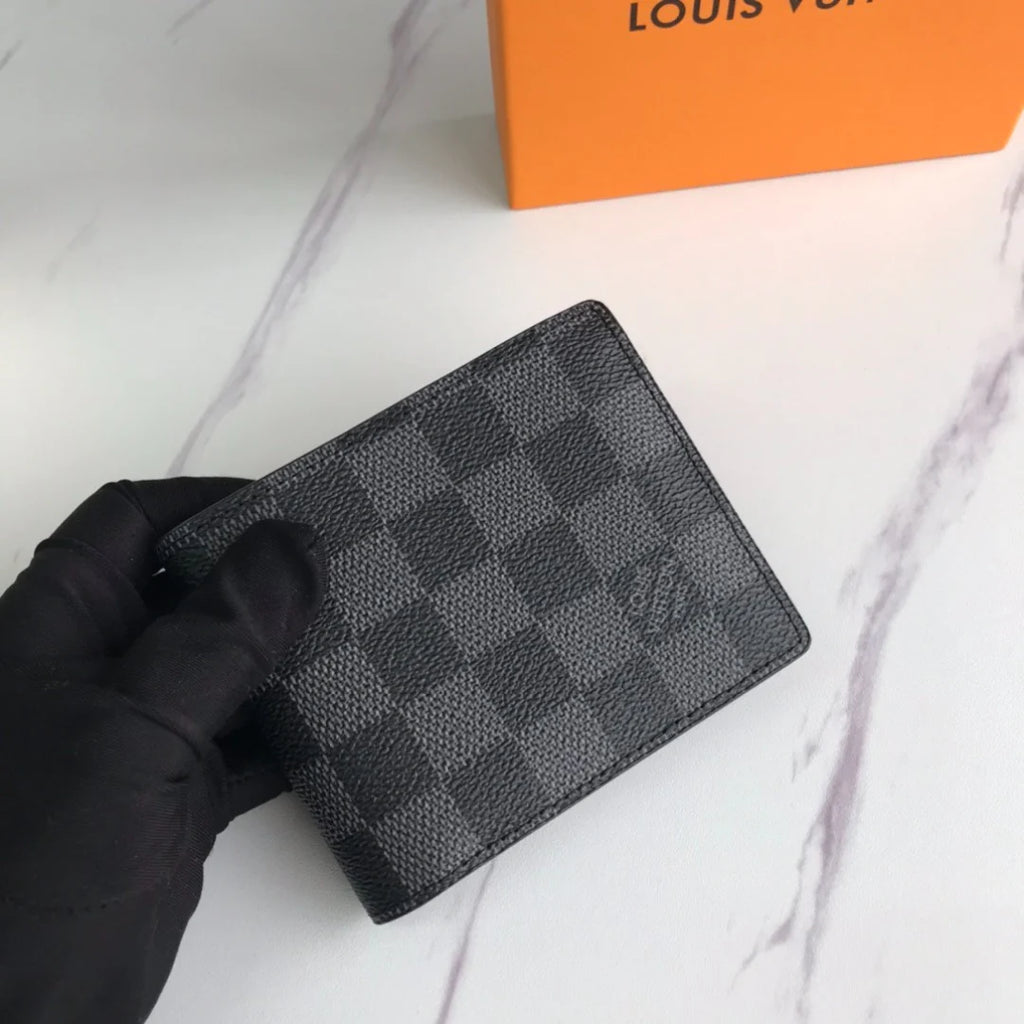 Designer LV Bifold Men Wallet Textured Black ( Made in Italy )