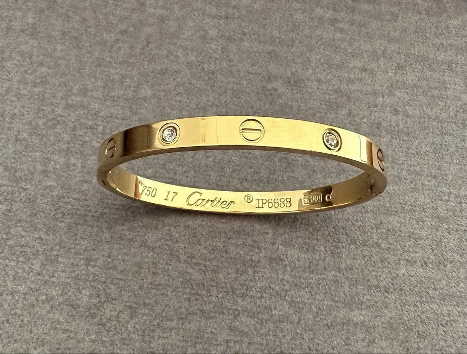 Elegant One-Carat Gold Women’s Bracelet – Luxury Plated Bangle